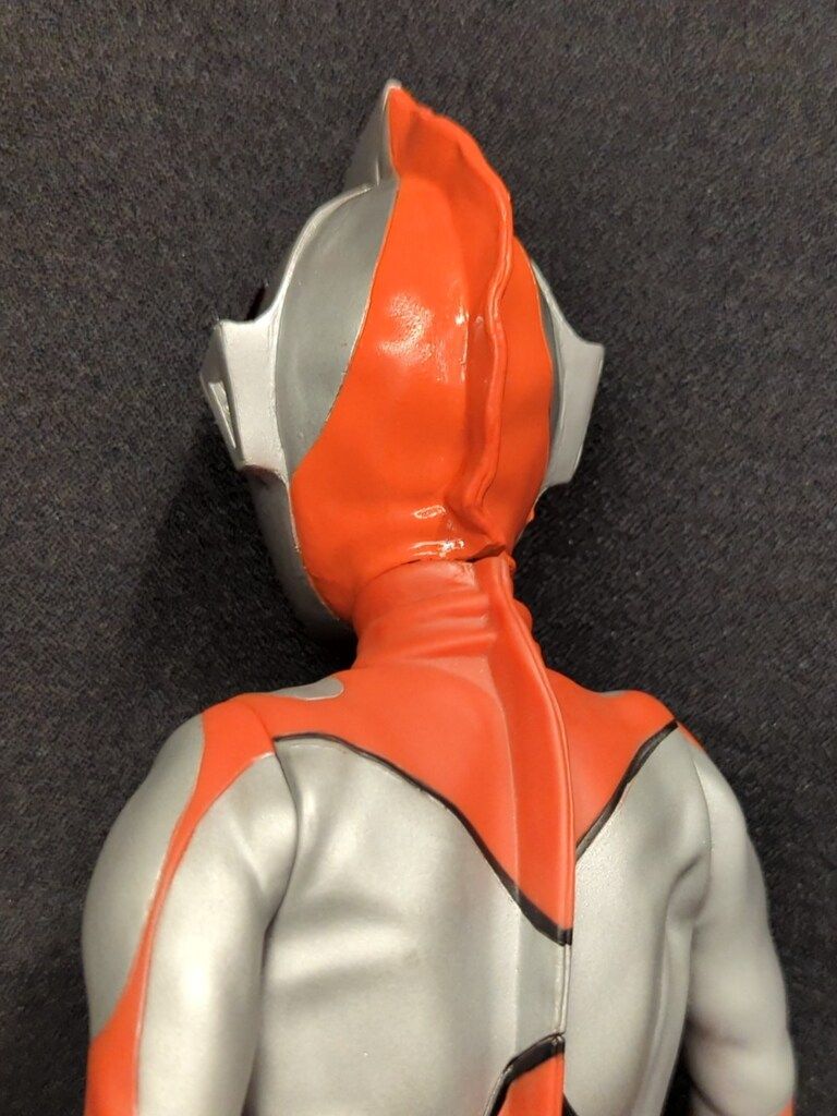 メディコム・トイ 空想特撮シリーズ ニセ・ウルトラマン