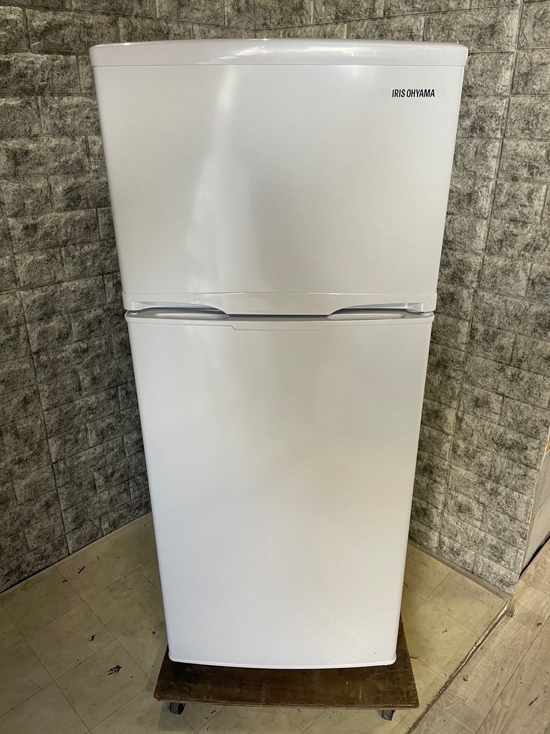 100％品質 Electrolux MODEL RM4217 3WAY冷蔵庫 冷凍庫 生活家電 冷蔵庫・冷凍庫