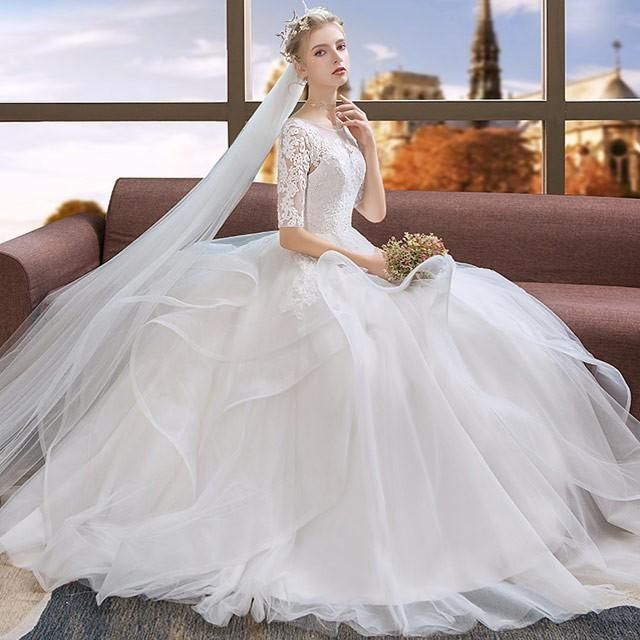 ウェディングドレス 5分丈袖 透かし彫り キレイめ 結婚式ドレス フレア フリル花嫁 ホワイトドレス ブライダルドレス 披露宴 ウェディングドレス 5分丈袖 透かし彫り キレイめ 結婚式ドレス フレア