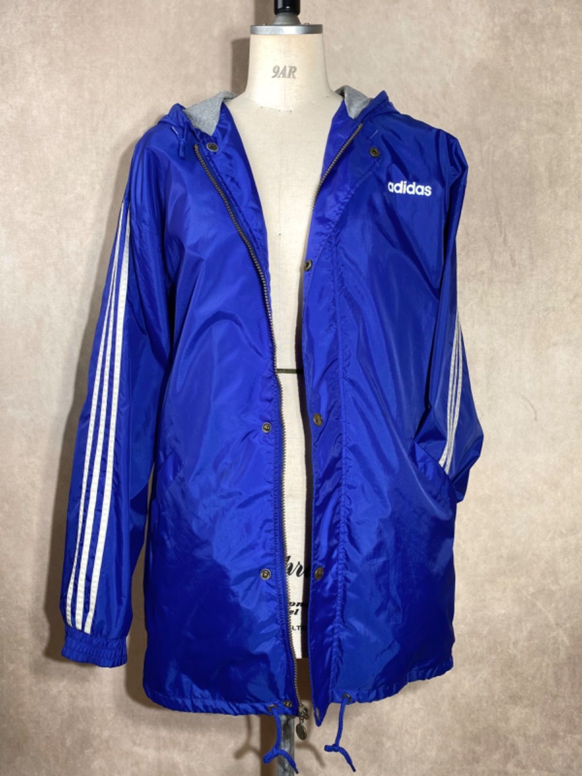 1980s アディダス ナイロンパーカー adidas M～L程 ★ ナイロンジャケット ビンテージ 80s 90s 青 ブルー ベンチコート