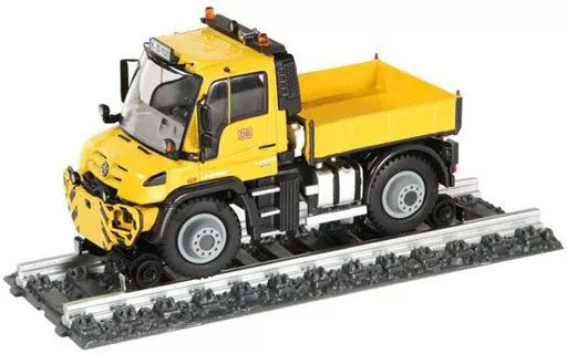 ミニカー　1/50 メルセデスベンツ ウニモグ UGE400 2ウェイ トラック プラットホーム `DB` レール付 [NZG9105] 中古】ミニカー 1/50 メルセデスベンツ ウニモグ UGE400 2ウェイ