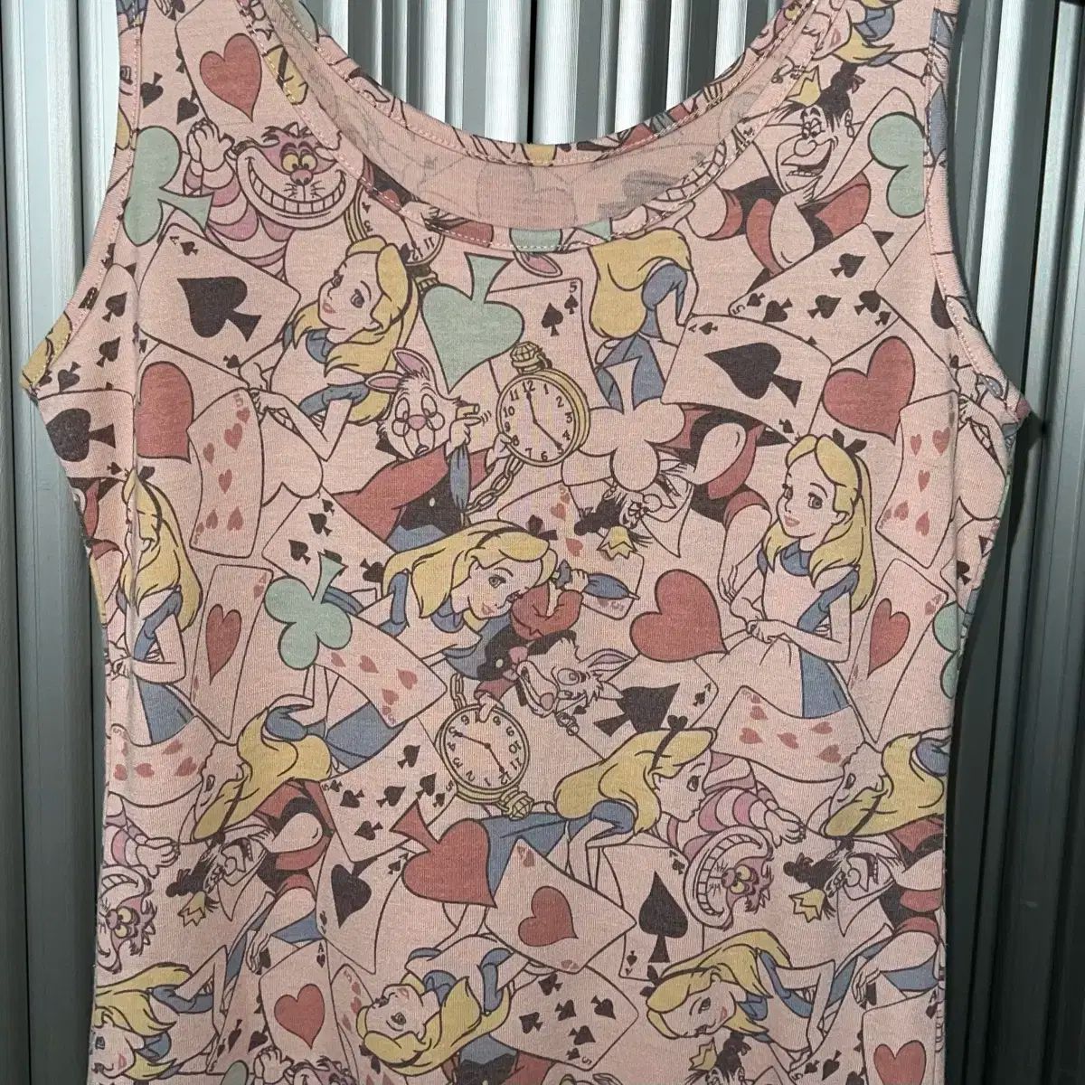 sleeveless