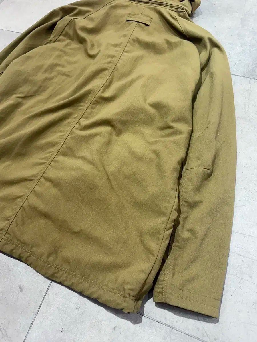 コロンビア ブラウン