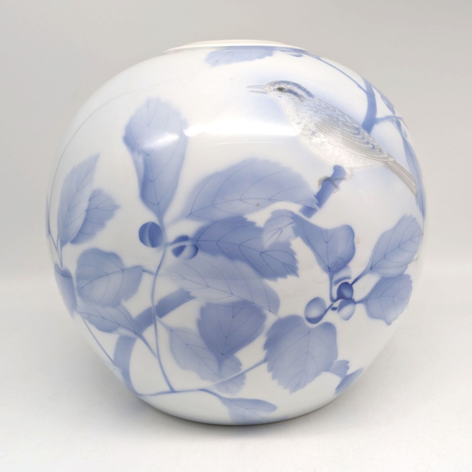 有田焼 深川製磁 官窯染付 花瓶 花器 焼物 フラワーベース No.240120-04 梱包サイズ100