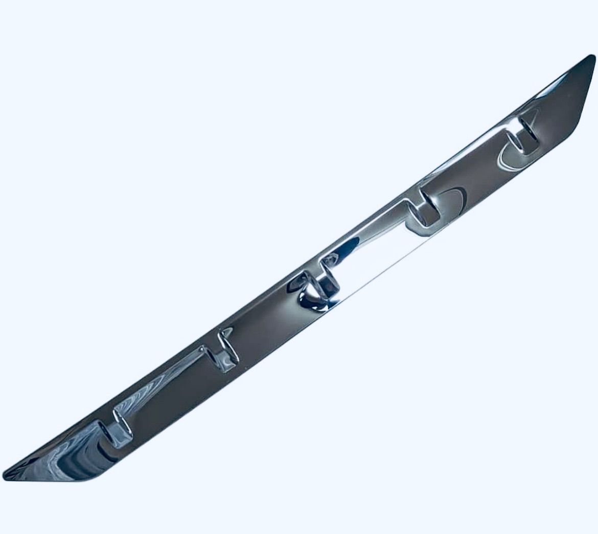 ヴォクシー 90系 VOXY90 リアバンパーガーニッシュ FFCRYSTALESIA_COM