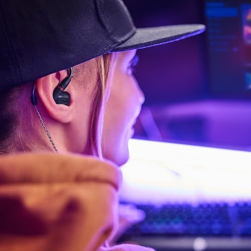 ゼンハイザー Sennheiser イヤホン 有線 IE 200 ブラック ダイナミック カナル型 オーディオファイル ゲーミング TrueResponseトランスデューサー ブレードケーブル イヤーフック イヤフォン