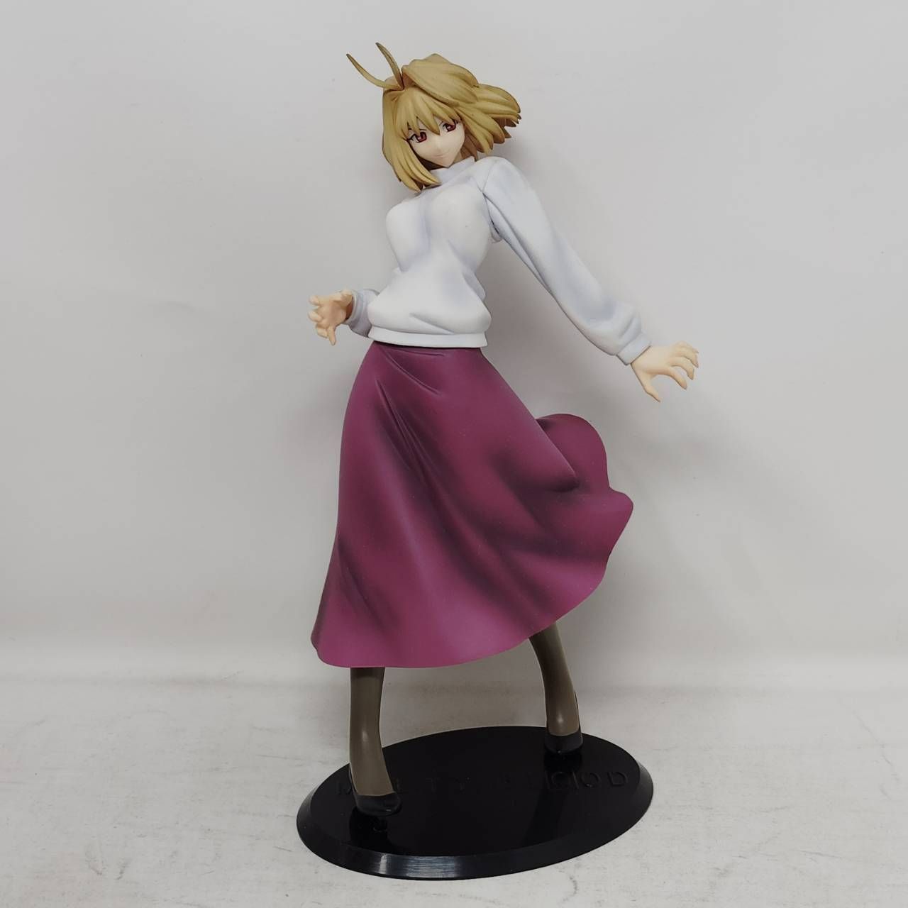 ALTER MELTY BLOOD アルクェイド・ブリュンスタッド 1/8