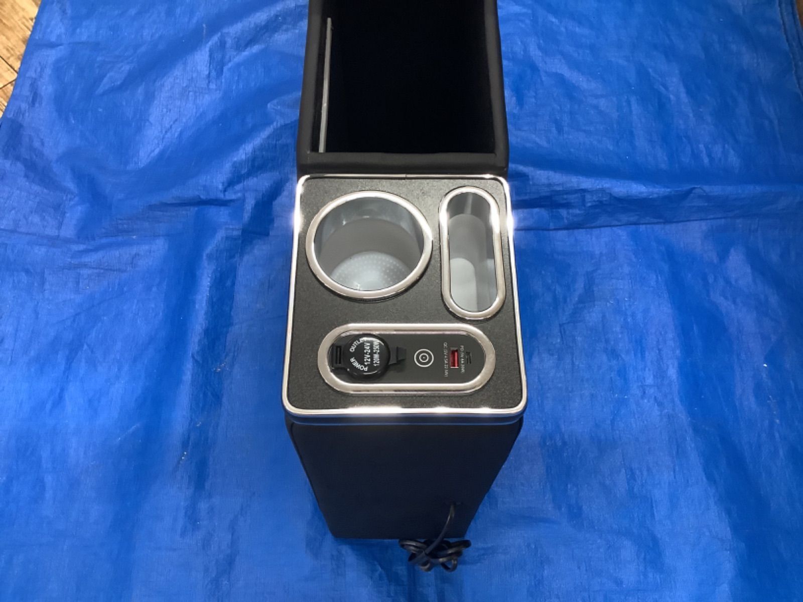 品 ルーミーコンソールボックス