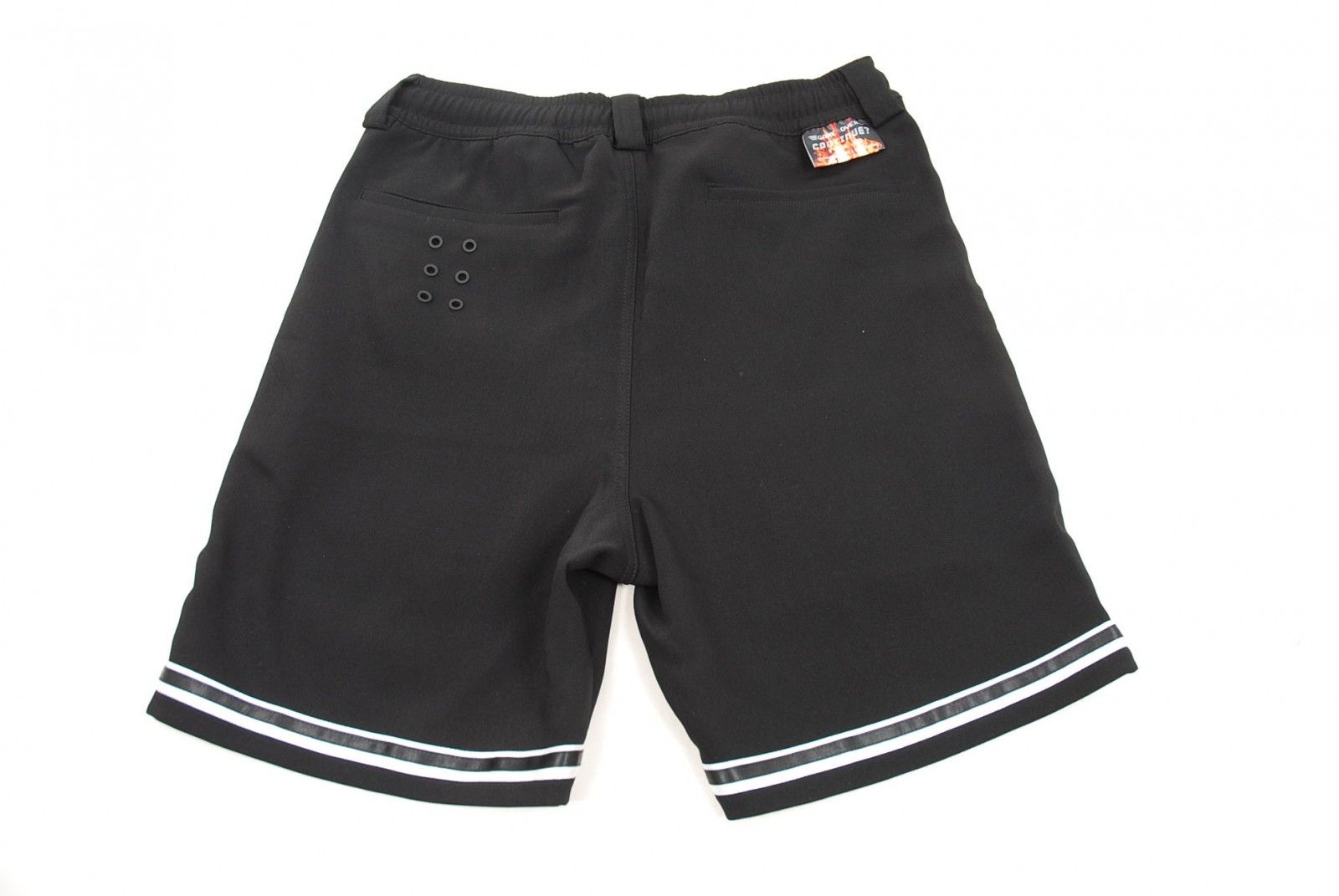 coco 中古 ラッセルノ RUSSELUNO メンズ ハーフパンツ 4(M) 黒 ブラック  エンジェル刺しゅう 中古 メンズ ラッセルノ RUSSELUNO ハーフパンツ 4(M) 黒