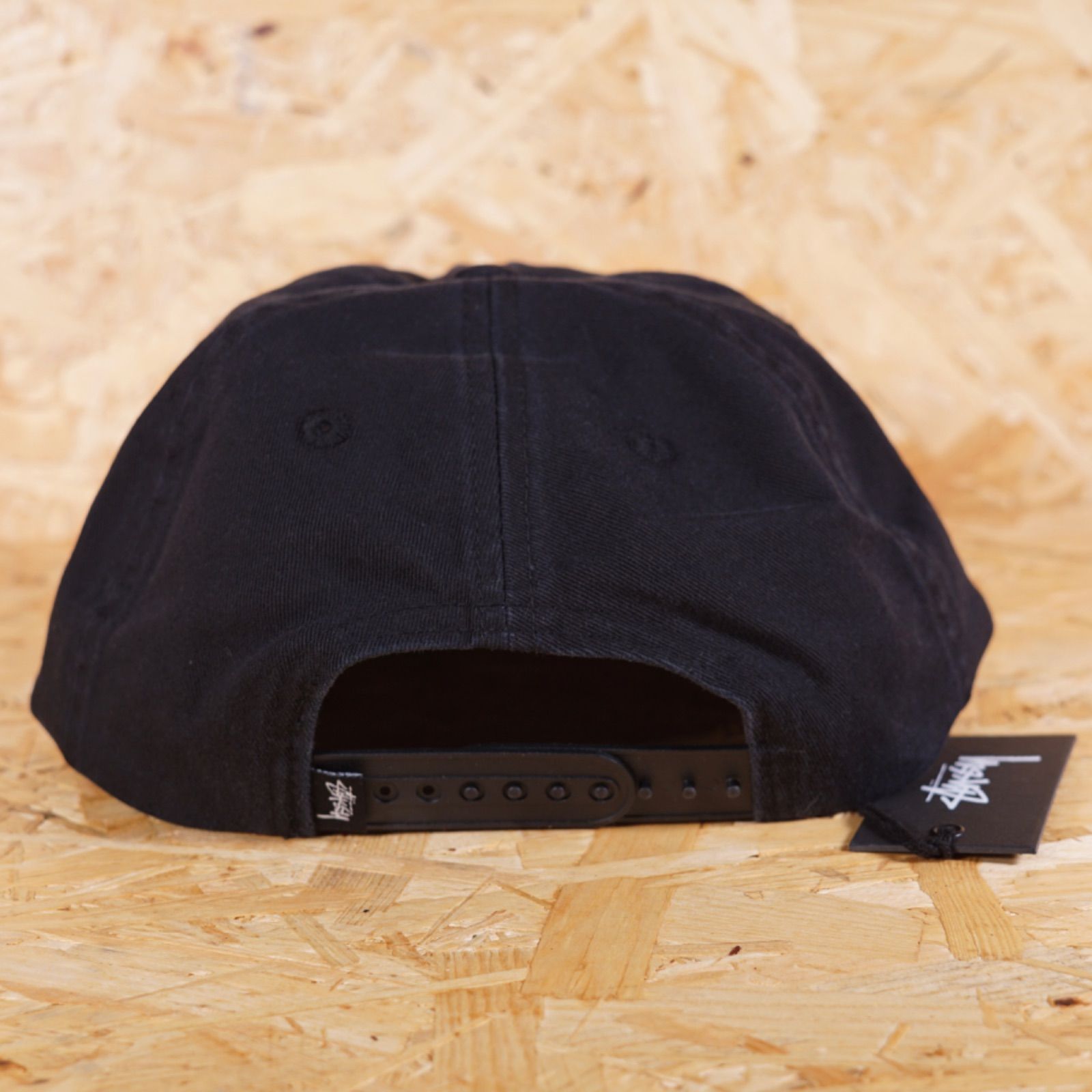 STUSSY NO.4 LOW PRO CAP ステューシー プロキャップ ロゴ ブラック