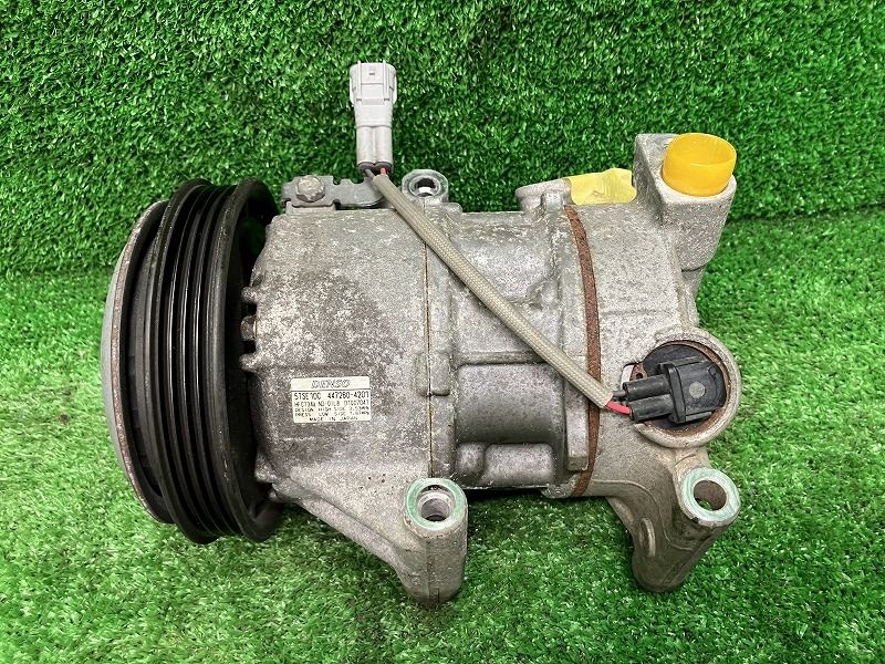 ラクティス NCP125 エアコンコンプレッサー X 4WD デンソー 447260-4201 88310-52750 9AH