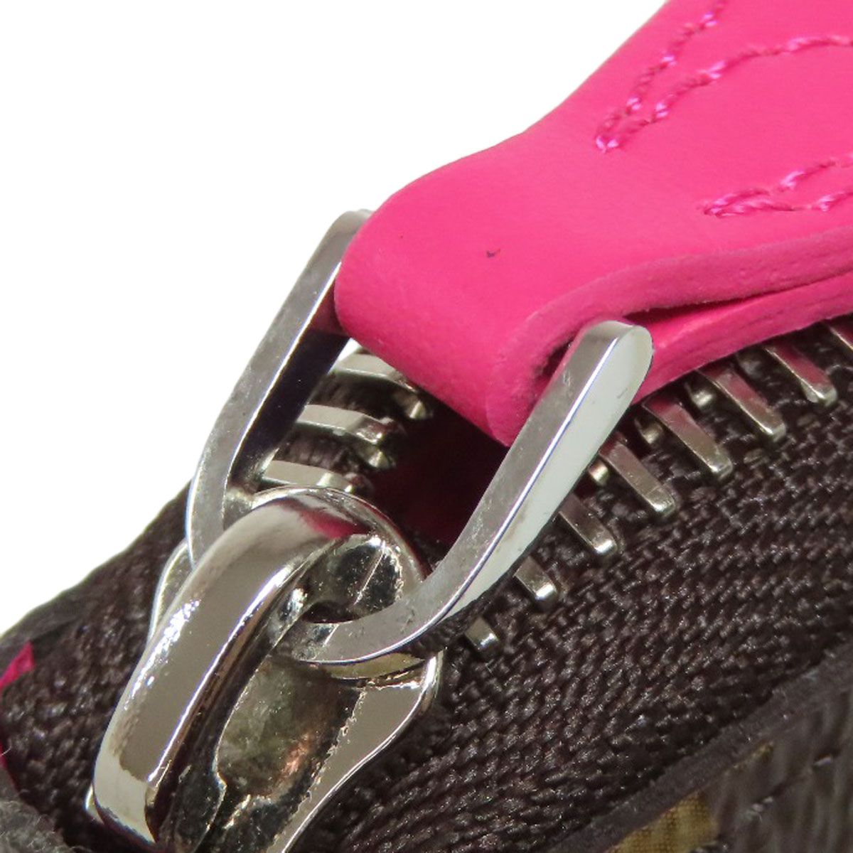 ルイヴィトン M12395