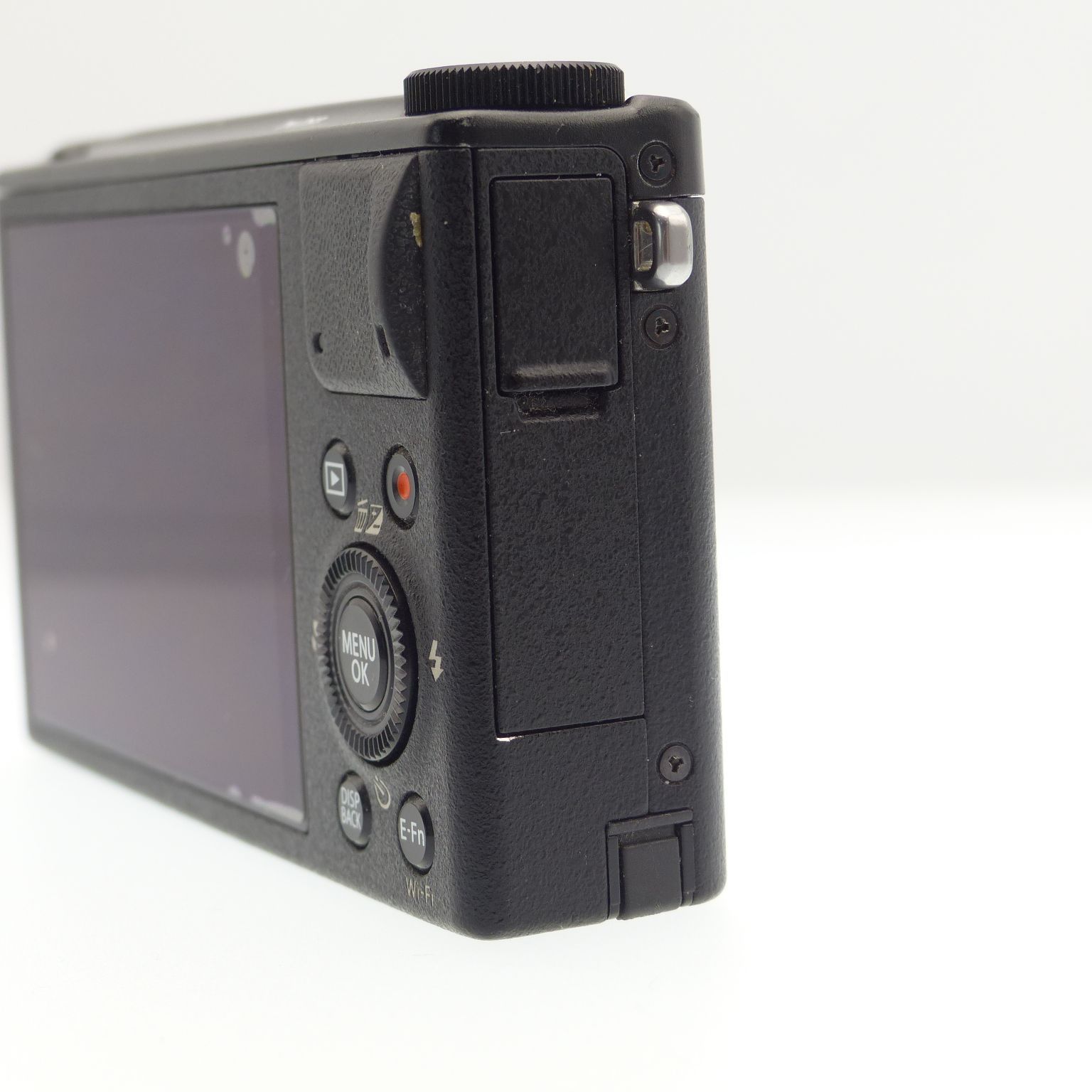 中古・ジャンク】FUJIFILM XQ1 BLACK - メルカリ