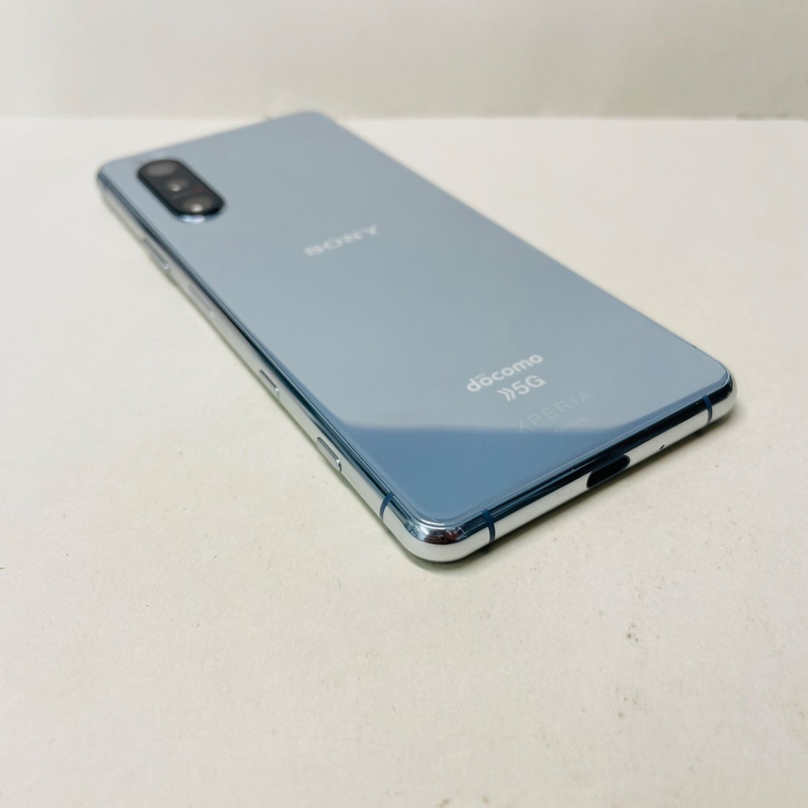 美品！限定色docomo Xperia5 ii ドコモの「Xperia 5 II」が11月12