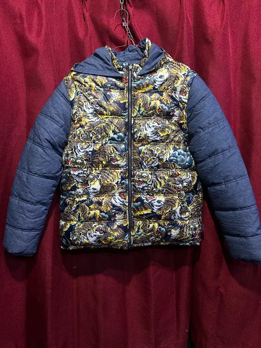 【雷市場（ポンジャン）商品韓国直送】 KENZO(ケンゾー) キッズ タイガー 両面パッド入りベスト 14A