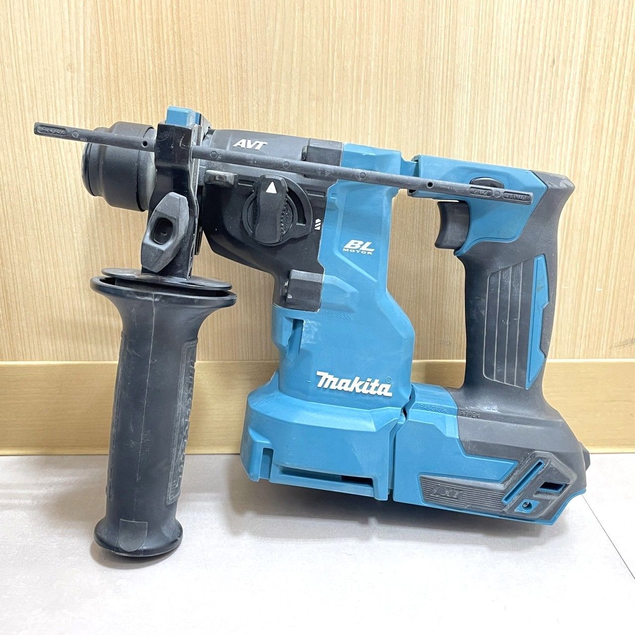 makita マキタ 充電式ハンマドリル HR183DZK 18mm 工具 通電のみ 現状品 005944