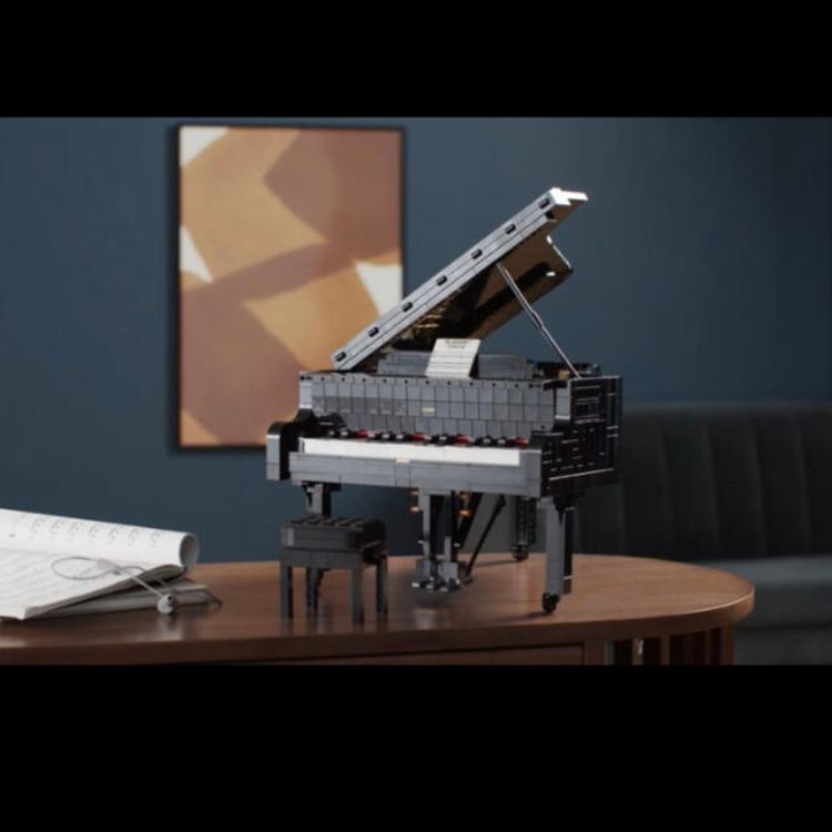 新品未使用未開封 レゴ LEGO アイデア グランドピアノ 21323 自動演奏