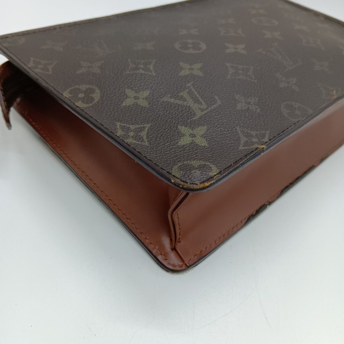 VUITTON ルイヴィトン