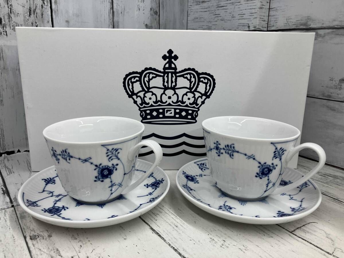 ROYAL COPENHAGEN ロイヤルコペンハーゲン ブルーフルーテッド ペア カップ-ソーサー 箱あり