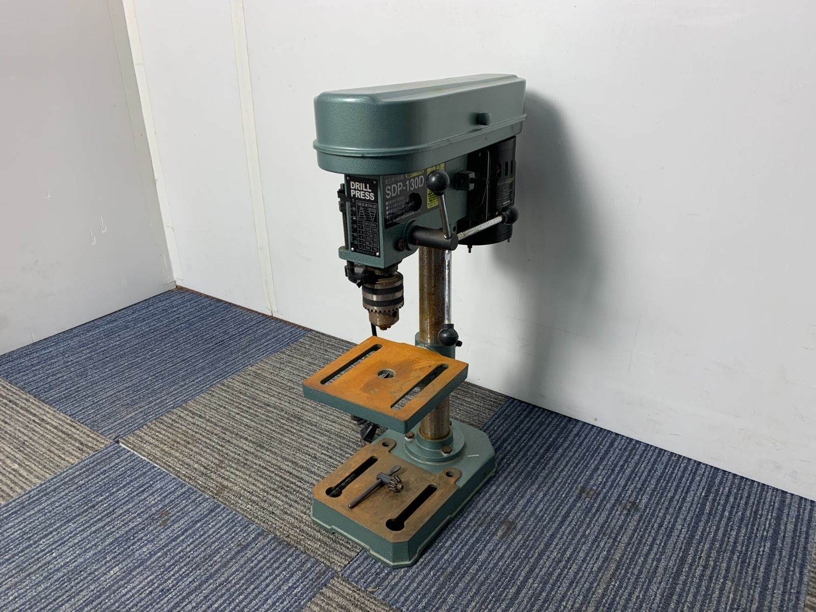 新興製作所 卓上ボール盤 SDP-130D 防塵カバー・バイス付