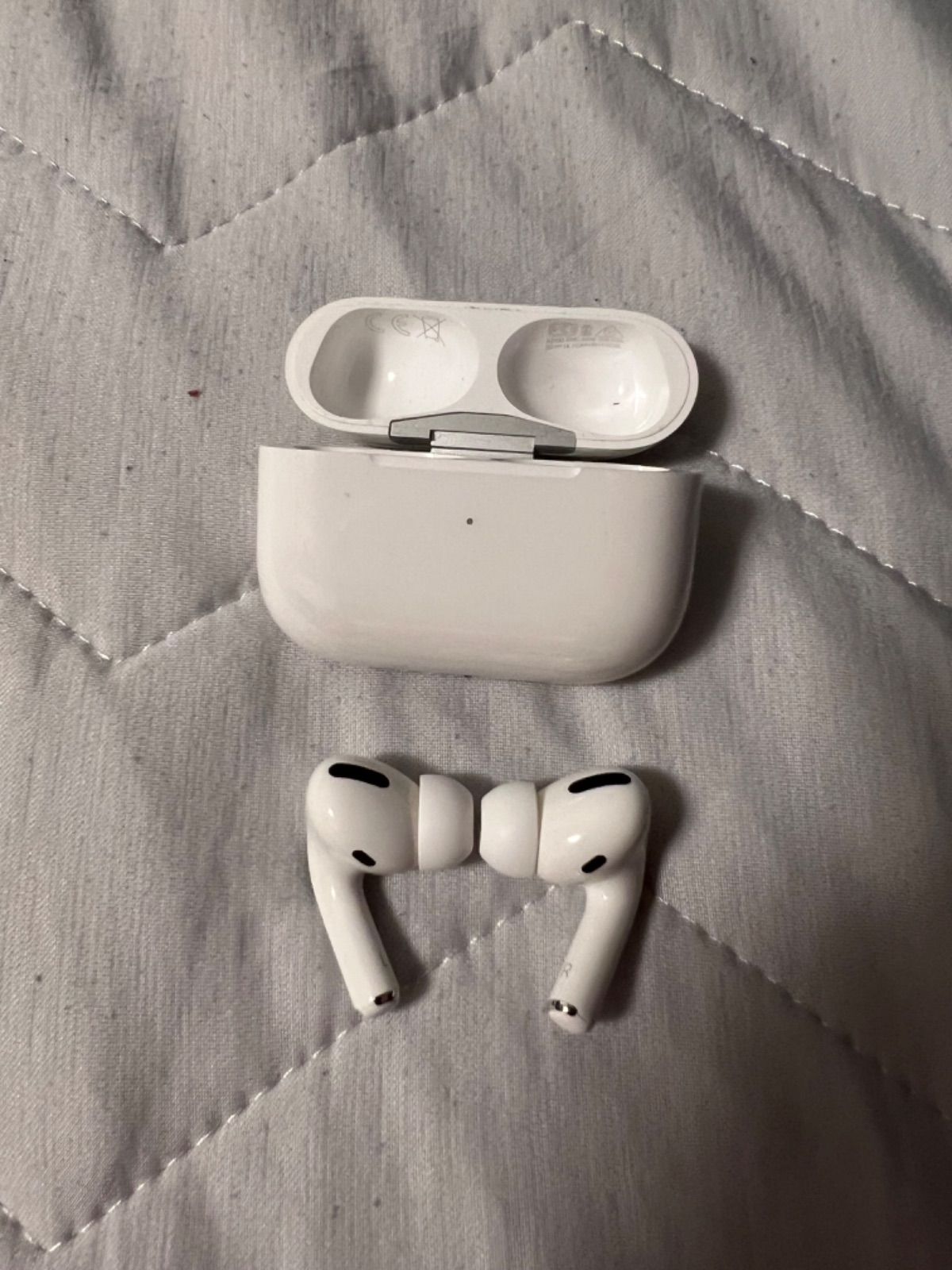 AirPods Pro MWP22J/A(第2世代) - メルカリ