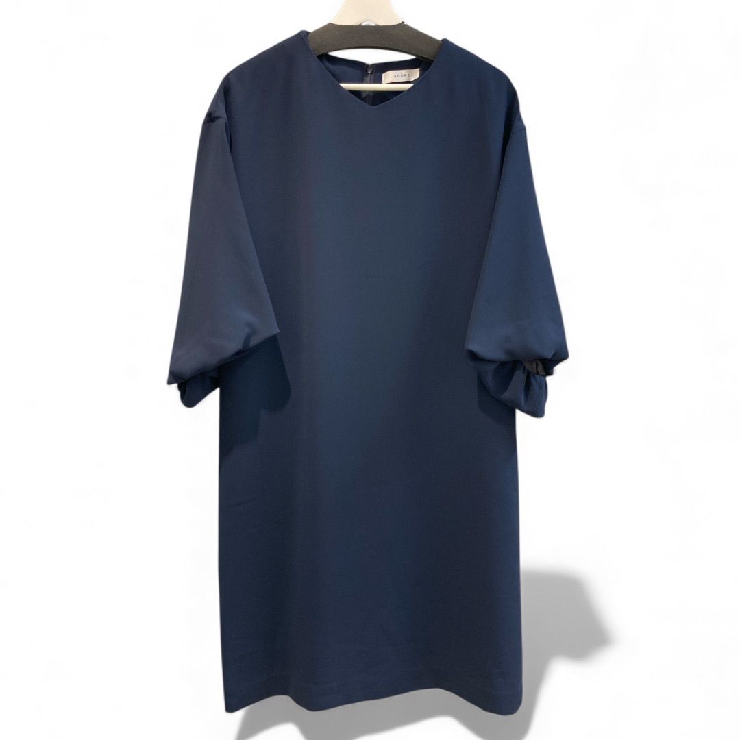 ADORE バルーンスリーブひざ丈ワンピース ネイビー ADORE バルーンスリーブひざ丈ワンピース ネイビー