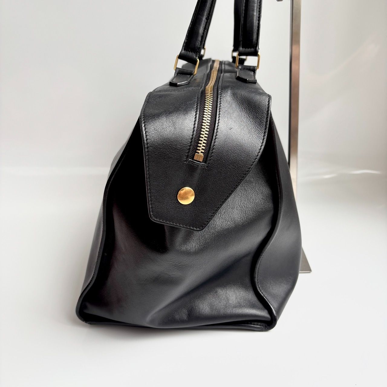 CELINE ブラック 革ハンドバッグセリーヌ黒ゴールド金具保存袋付