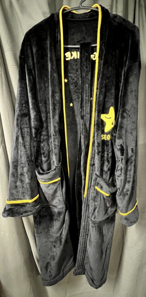 SEONGHWA センイルHBD ガウンハウスローブ SEONGHWA センイルHBD ガウンハウスローブ ATEEZ SEONGHWA センイルMD