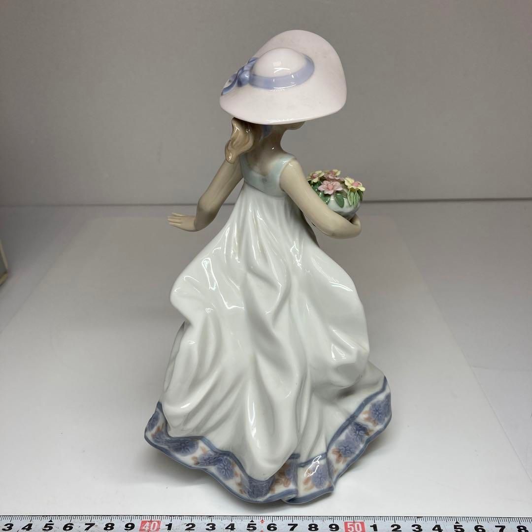 リヤドロ　春の花籠　共箱　高さ22.2㎝　東Y5-1130③ リヤドロ 春の花籠 共箱 高さ22.2㎝ 東Y5-1130③ - メルカリ