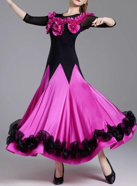 新品未使用 新作 ダンスウェア ラテンダンス 舞台 発表会 ダンス衣装