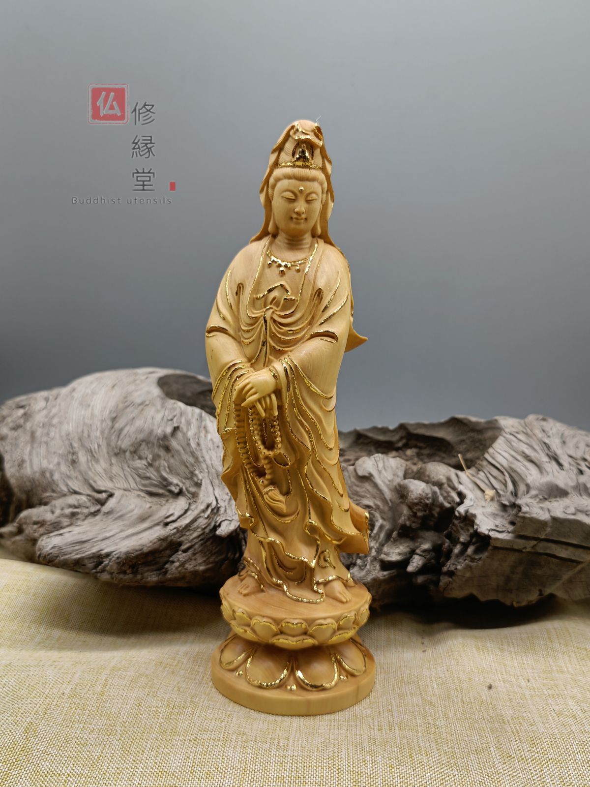 正規品国産最高級 木彫仏像 観音菩薩 仏師で仕上げ品 仏教美術 精密細工 彫刻工芸品 仏像