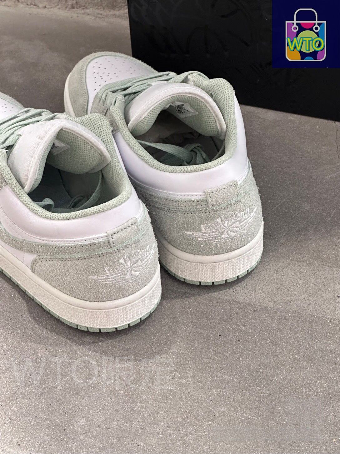 大WTO?新品 未使用 NIKE ナイキ スニーカー Air Jordan 1 Low