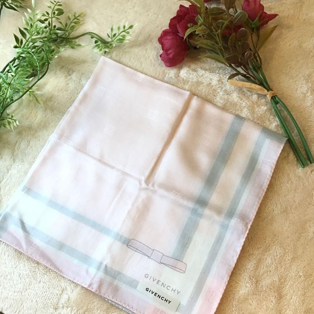 ジバンシー GIVENCHY ハンカチ スカーフ リボン ロゴマーク ピンク