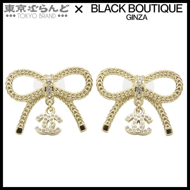 CHANEL - 【新品未使用】シャネル ピアス リボン 3D ライン