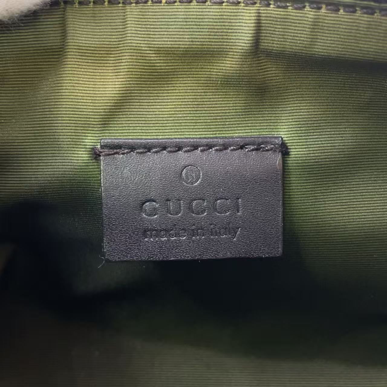GUCCI アクセサリーポーチ