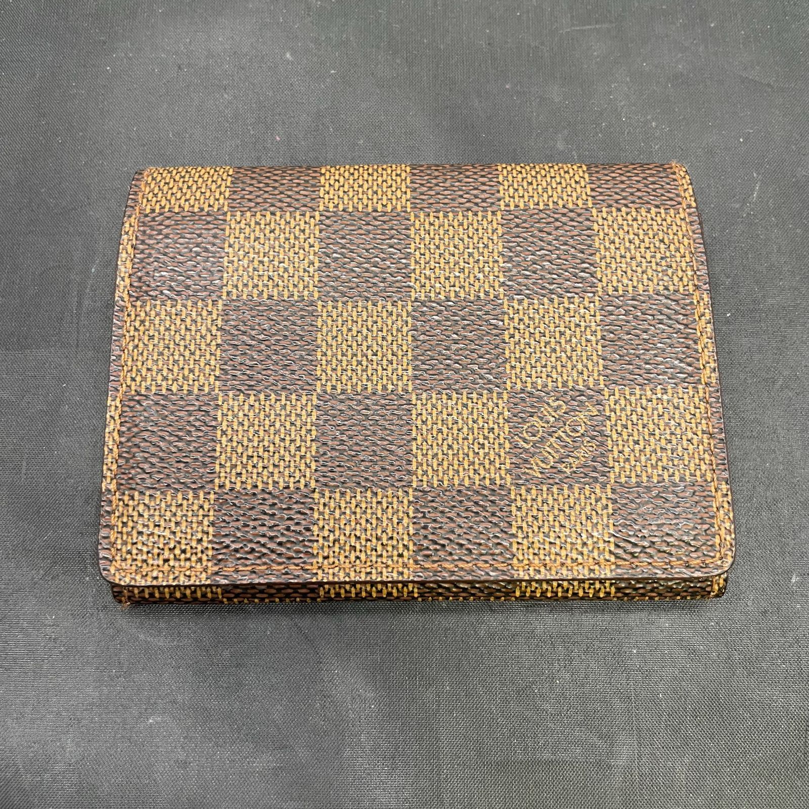 ルイヴィトン ダミエ カードケース B25102657