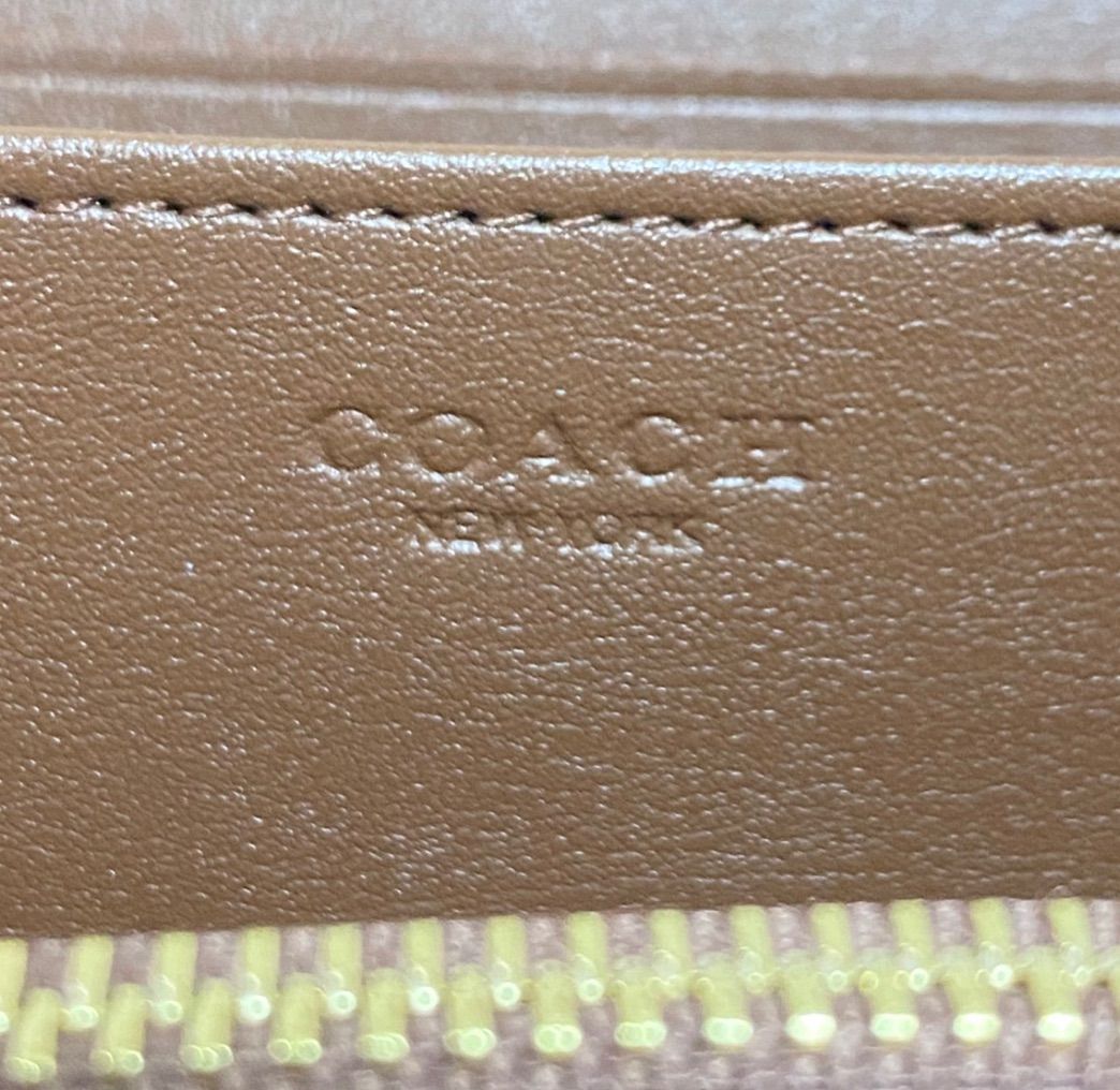 新品 COACH 長財布 シグネチャー ロング ジップ C4452 カーキ×サドル