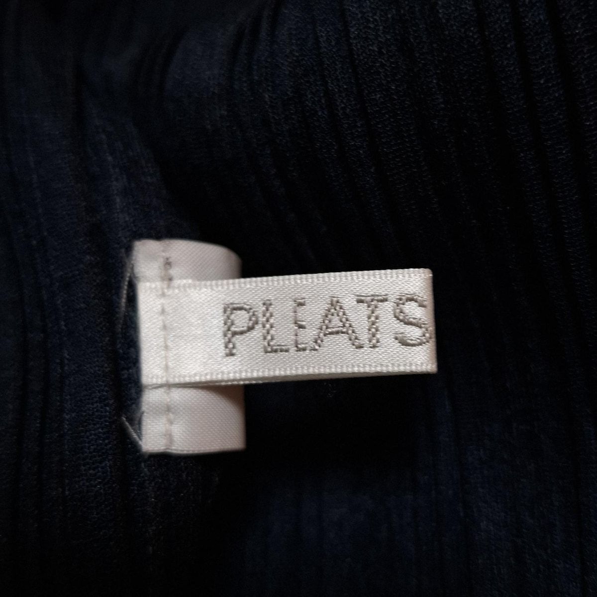 PLEATS PLEASE(プリーツプリーズ) マフラー - ネイビー スヌード  