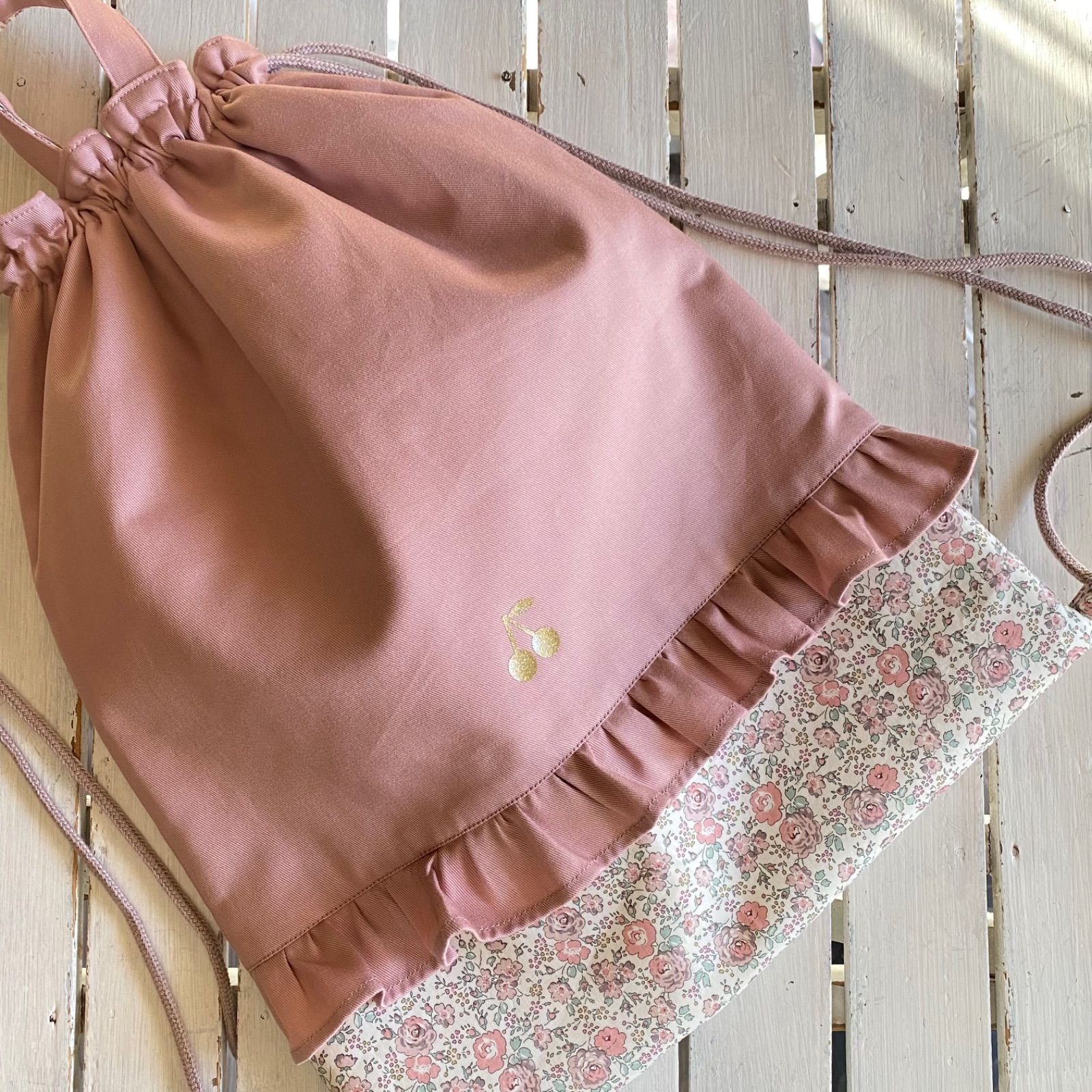 たかちゃん様☆リバティプリント使用×さくらんぼワッペンレッスンバッグ他