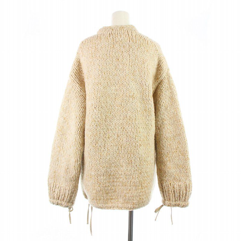 etre tokyo オープンネックバルキーニットプルオーバー 矢野未希子