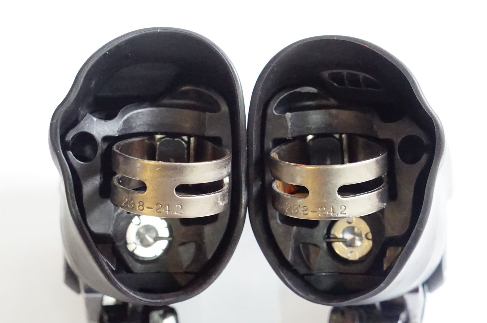 デュアルコントロールレバー