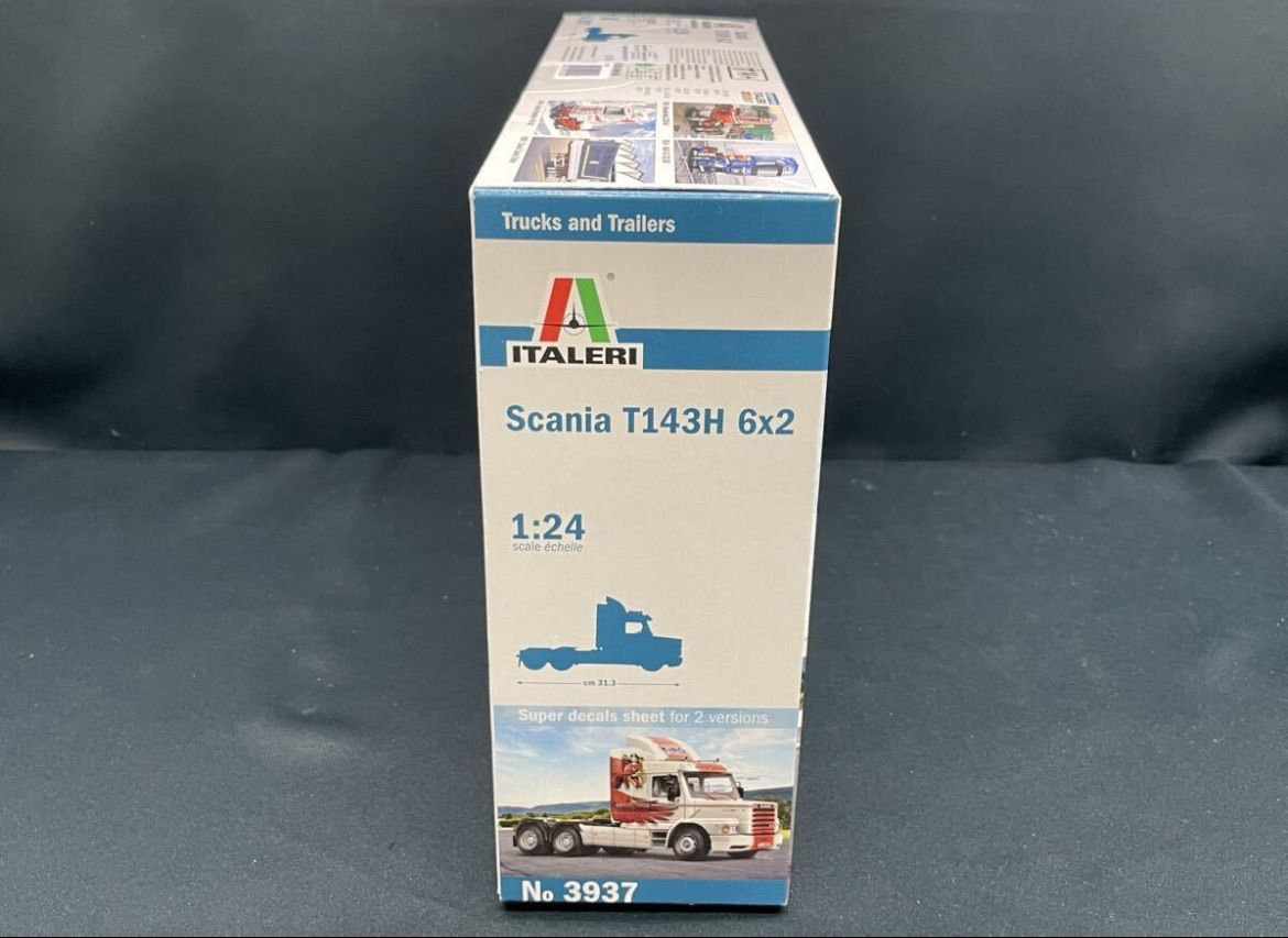 Amazon.co.jp: IT3946 1/24 マン F8 19.321 2軸トラック