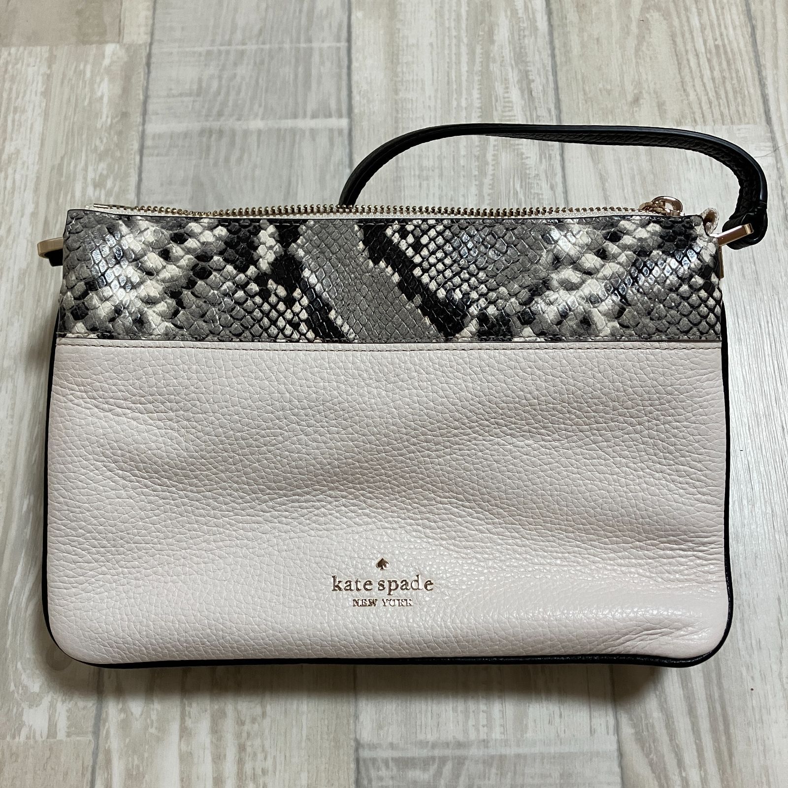 アメリカ正規店購入】Kate spade ケイトスペード ショルダーバッグ 