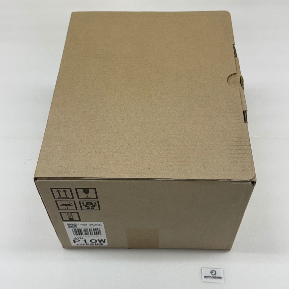 DENSO TEN　デンソーテン　ECLIPSE　イクリプス　メモリーナビゲーション内蔵7型 WVGA AVシステム（ワイド筐体） 　AVN-P10W【2台セット】