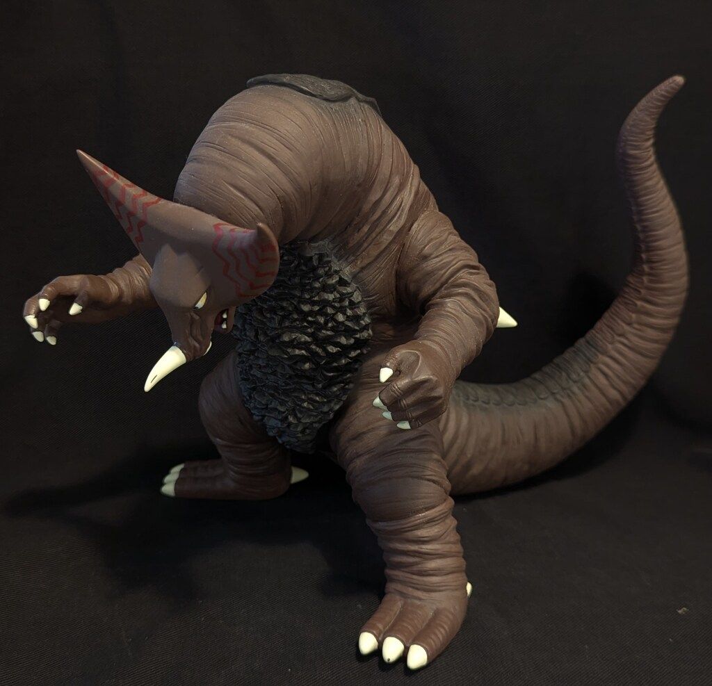 一番くじ　ウルトラ怪獣　ビッグソフビフィギュア賞　ゴモラ　バンプレスト Amazon | 一番くじ ウルトラ怪獣 ビッグソフビフィギュア賞