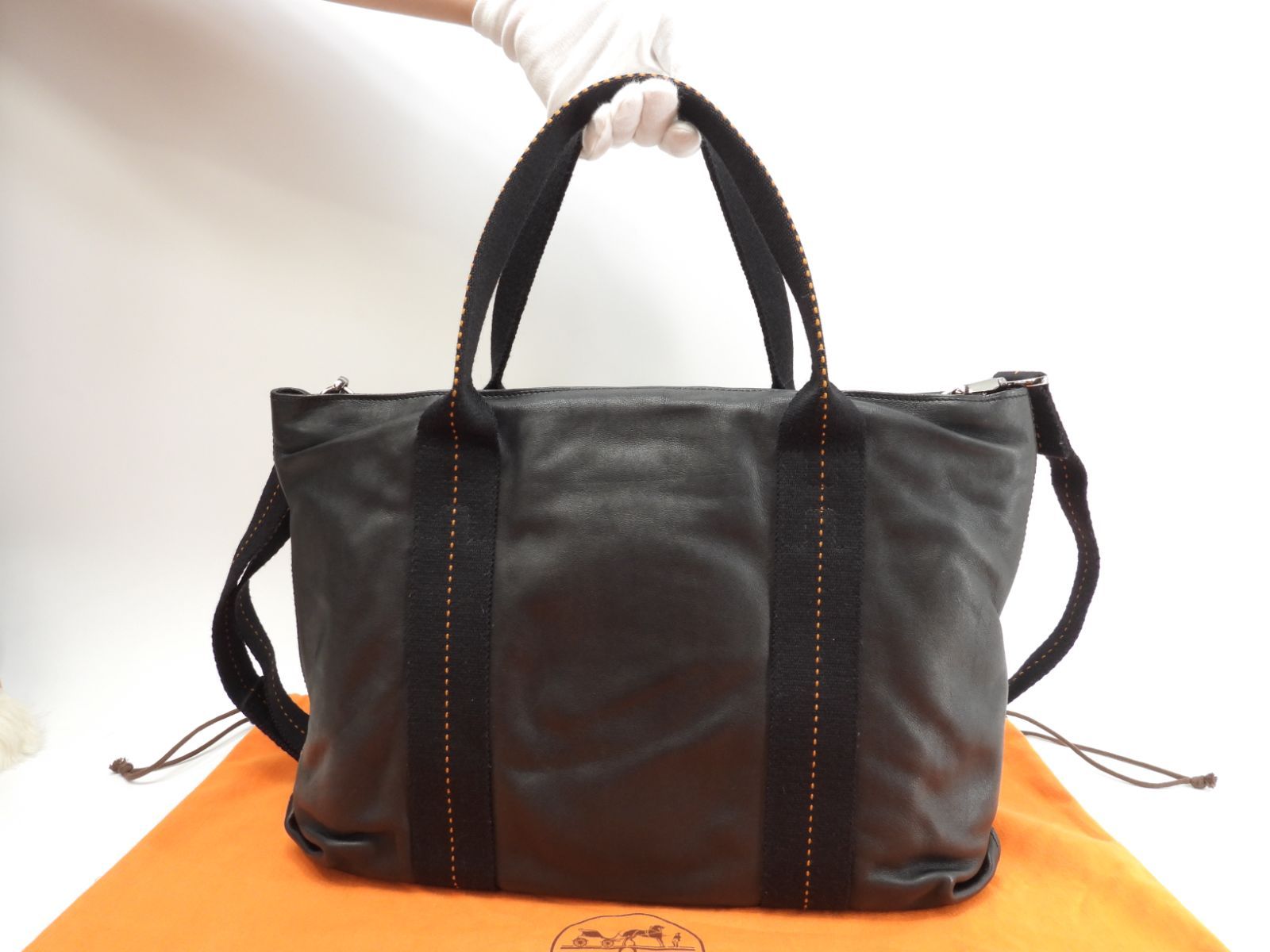 超激安セール 開催中です！ エルメス キャラバンホリゾンタルMM レザー黒 クロスボディバッグ ハンドバッグ 56 高感情の