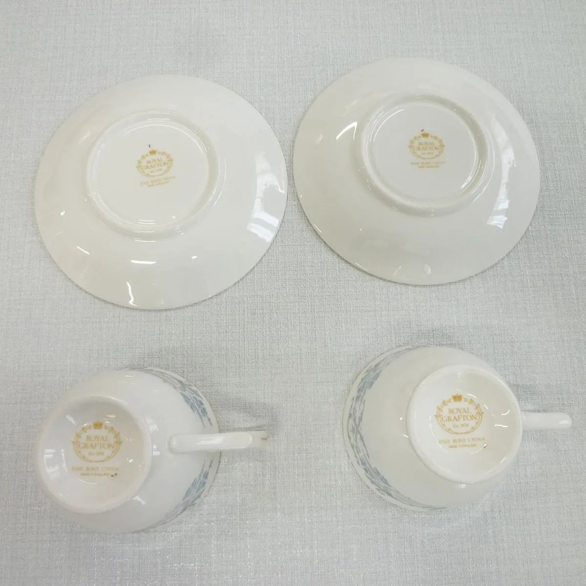 ロイヤルグラフトンカップ＆ソーサー
