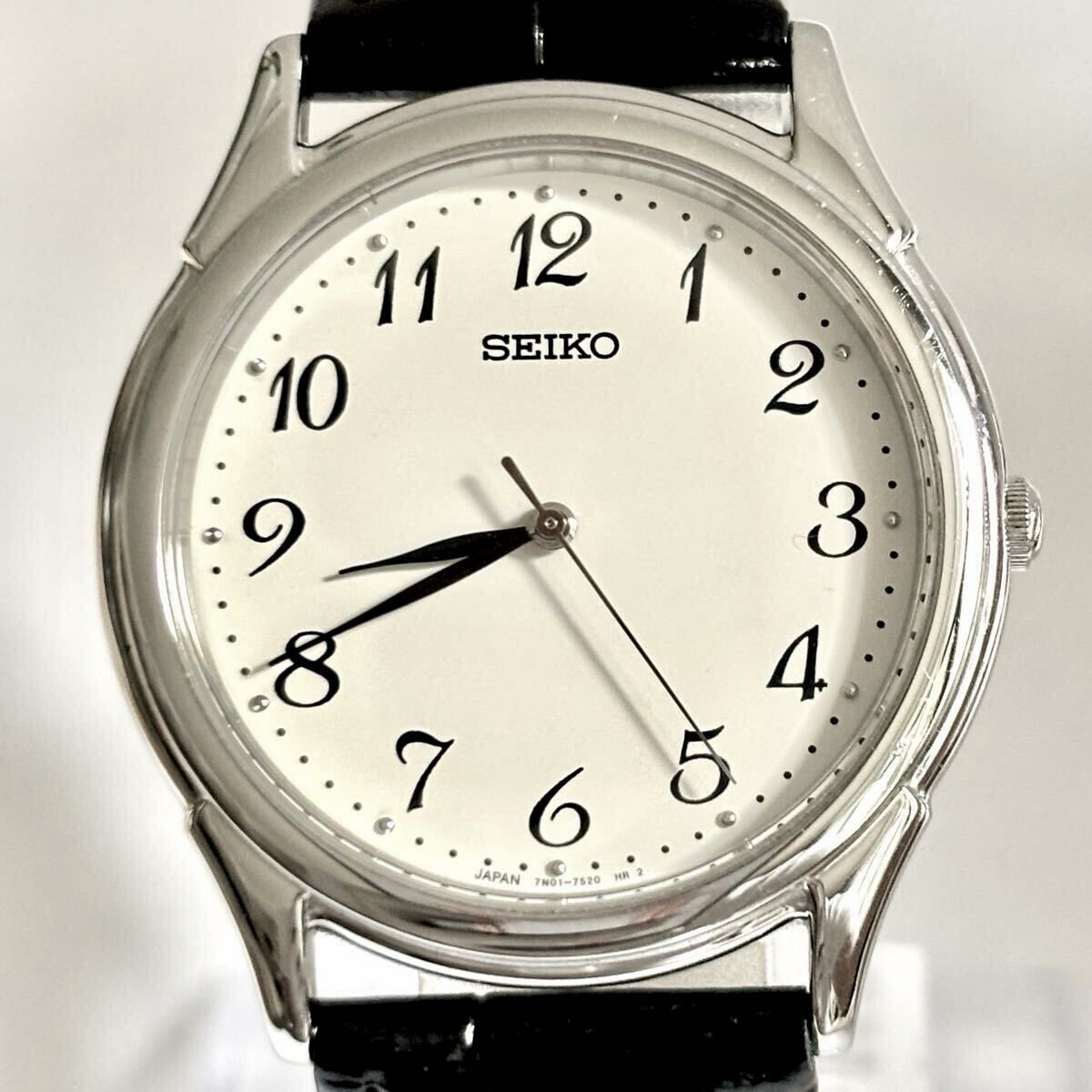 美品/新品電池】SEIKO セイコー メンズ 腕時計 シルバー 7N01-7141 