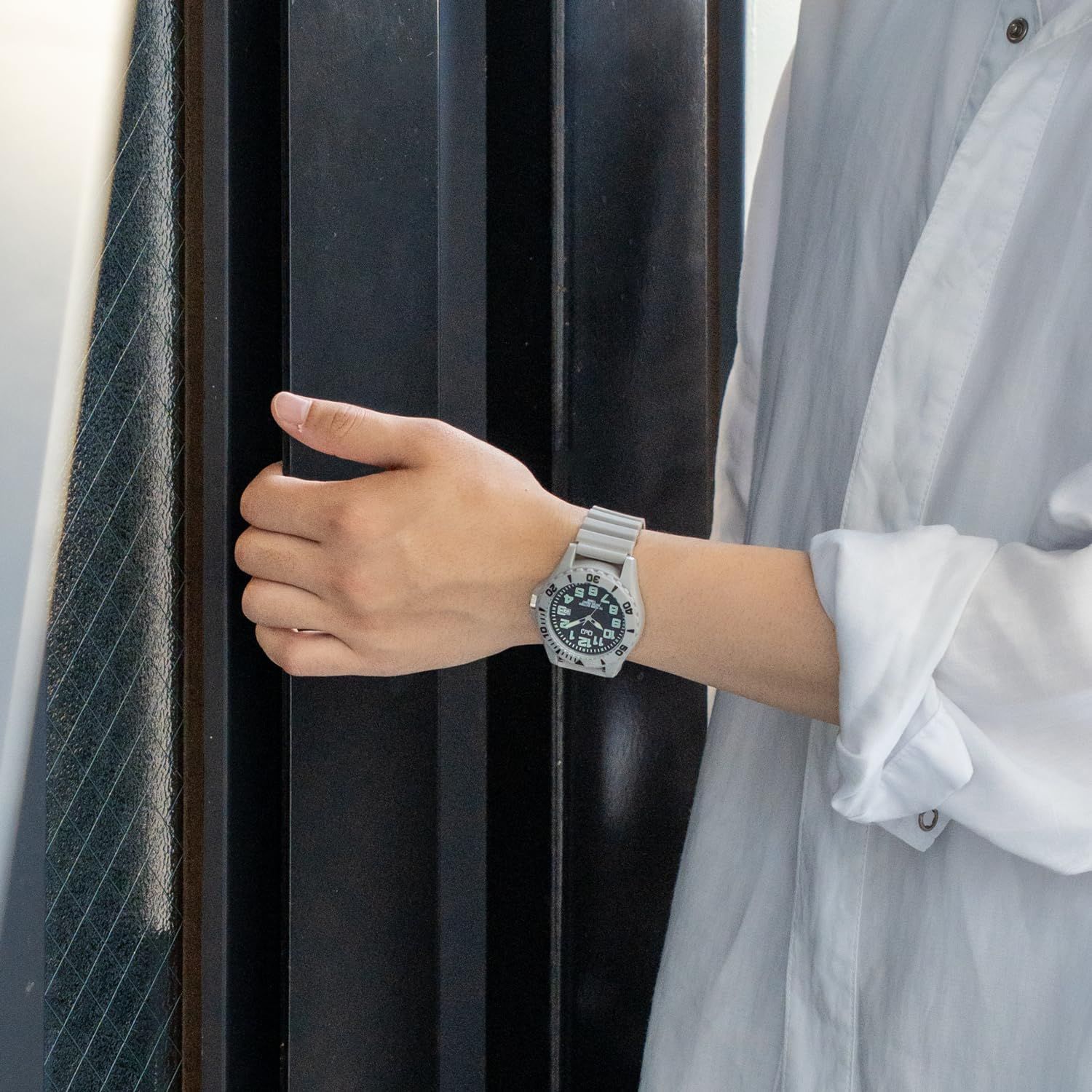 キューアンドキュー アナログ 電池寿命10年 腕時計 10気圧防水 ウレタンバンド A 22 A-004 VK シチズンQ-Q メンズ グレー