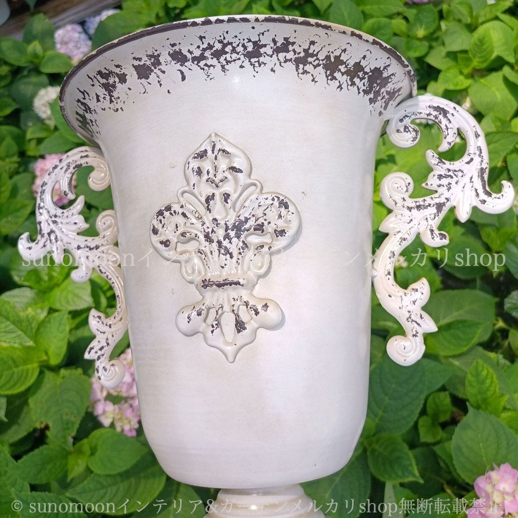 満足保障！ シャビー加工 ガーデン ガーデン雑貨 ガーデンインテリア お洒落 エレガント インテリア 雑貨 庭の装飾 ヴィンテージ調 金属 シャビーシック ガーデニング レトロ調 8-14 プランター ホワイト おしゃれ